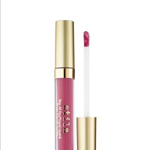 Stila Stay All Day Liquid Lipstick 💄😍